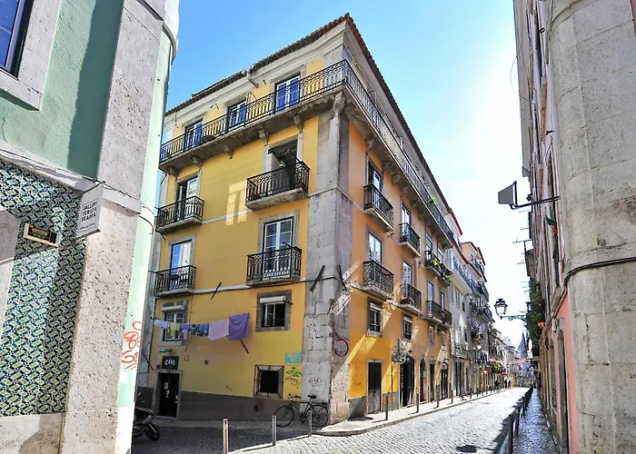 Vintage & In Bairro Alto